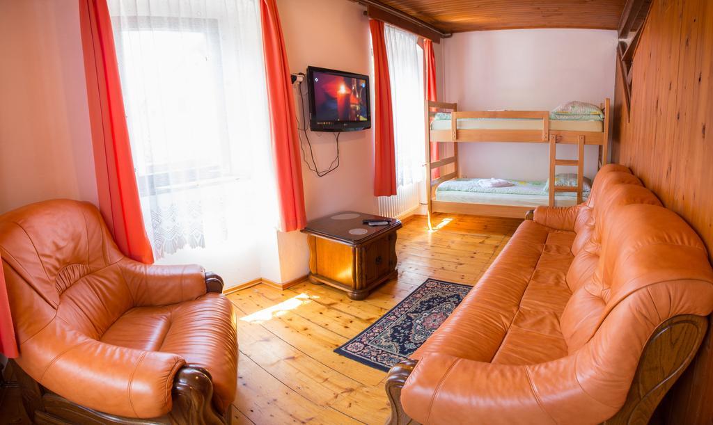 Guest House Gostisce Gacnk V Logu Cerkno Habitación foto