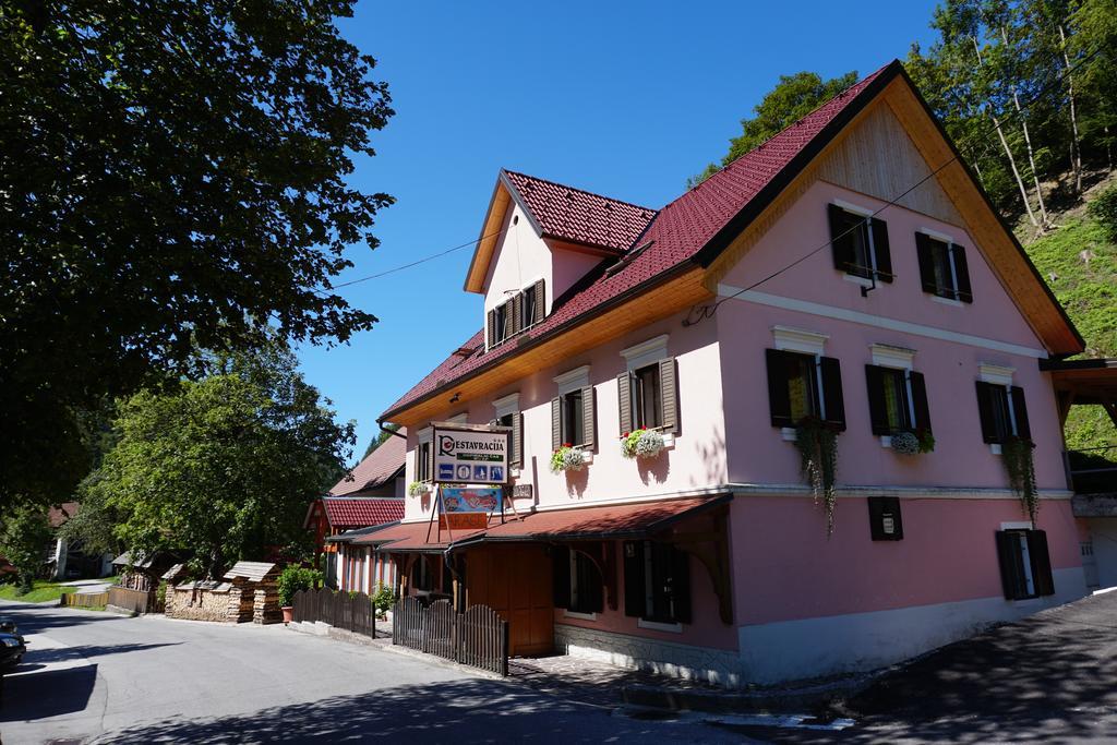 Guest House Gostisce Gacnk V Logu Cerkno Exterior foto